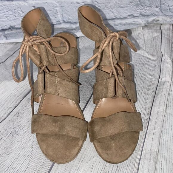 Merona thick strap w/front tie laces microfiber chunky heels sz 7 women - Picture 2 of 7